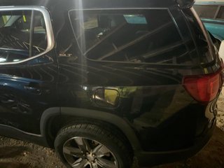 2018 GMC Acadia SLT - Exterior Rear Left Corner Image